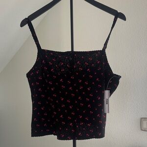 PINK Victoria's Secret Black Cherry-Print Smocked Cami
